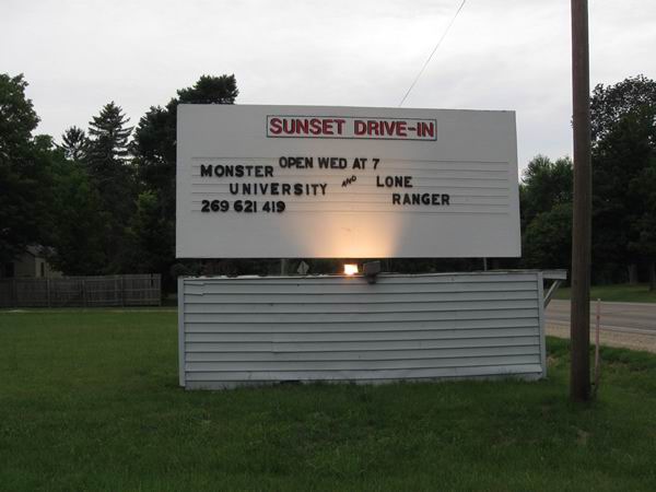 Sunset Auto Theatre - Summer 2013 (newer photo)